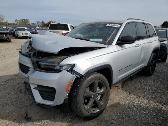 2024 Jeep Grand Cherokee Laredo