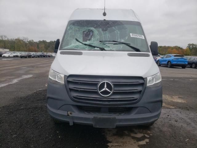 2022 Mercedes-Benz Sprinter 2