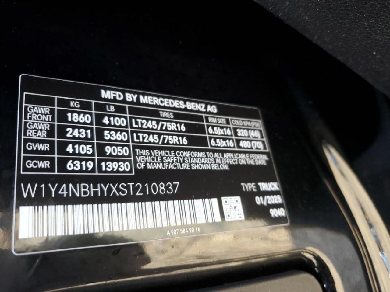 2025 Mercedes-Benz Sprinter 2500 Delivery Van