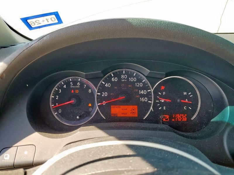 2010 Nissan Altima Base