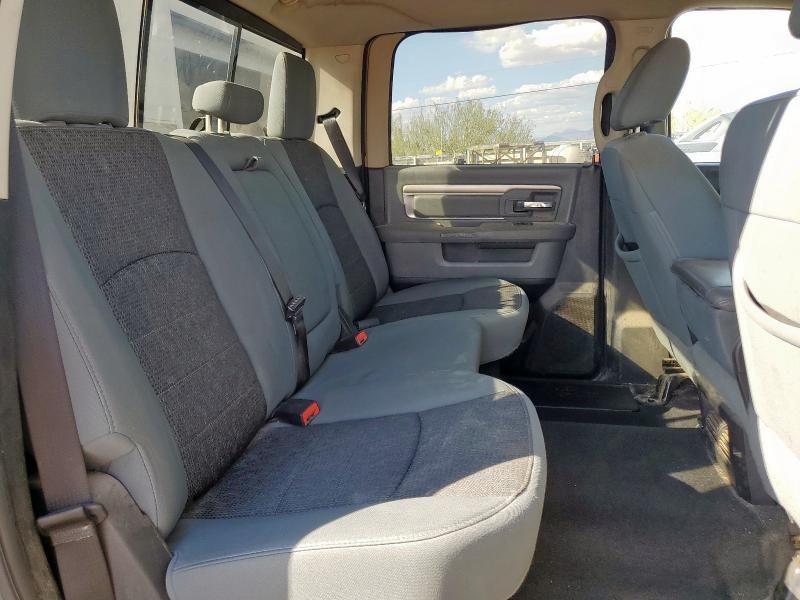 2013 Dodge RAM 1500 SLT
