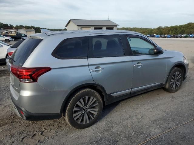 2019 Mitsubishi Outlander SE