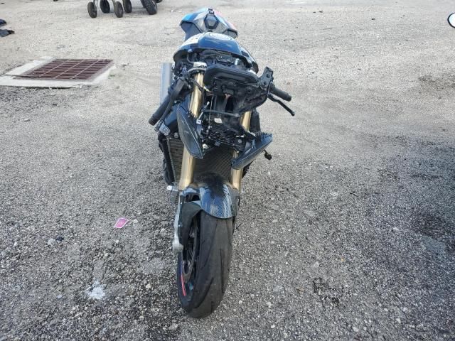 2024 BMW S 1000 RR