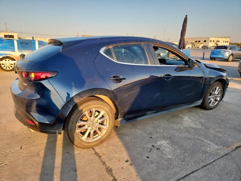 2021 Mazda 3