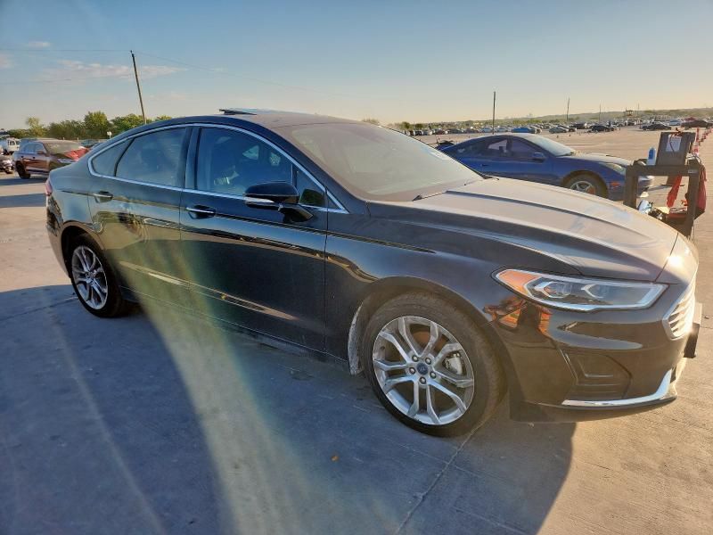2019 Ford Fusion SEL