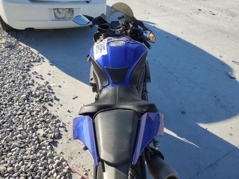 2018 Yamaha Yzfr1