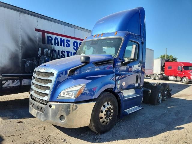 2023 Freightliner Cascadia 126 Semi Truck