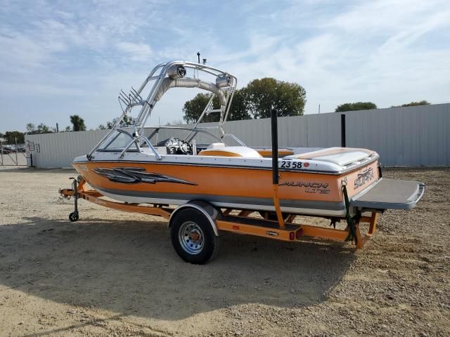 2004 Boat Boat