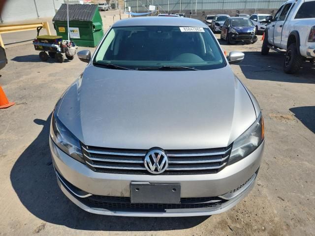 2014 Volkswagen Passat S