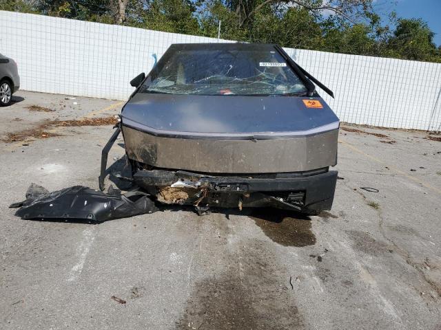 2025 Tesla Cybertruck