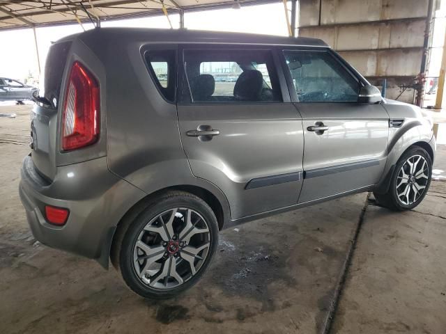 2013 KIA Soul +