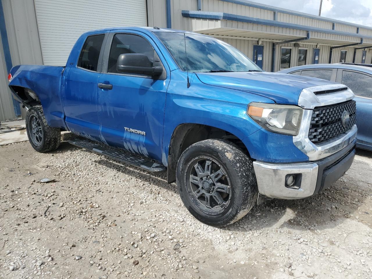 2018 Toyota Tundra SR5