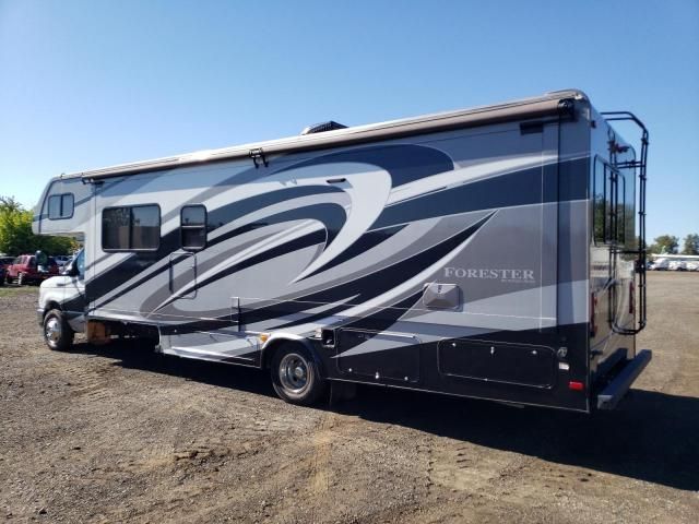 2016 Ford Econoline E450 Super Duty Cutaway Van
