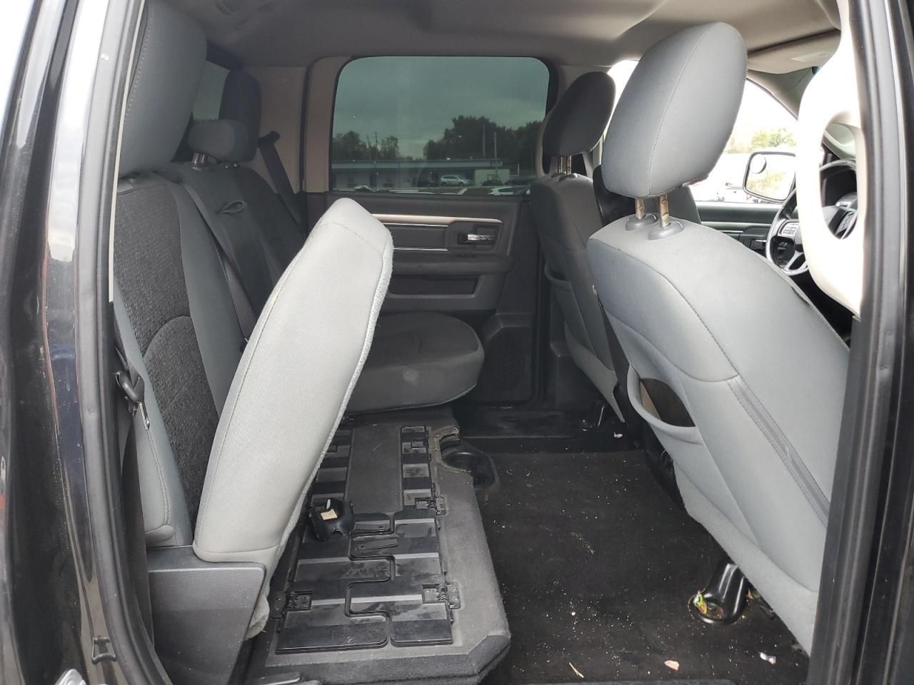 2015 Dodge RAM 1500 SLT
