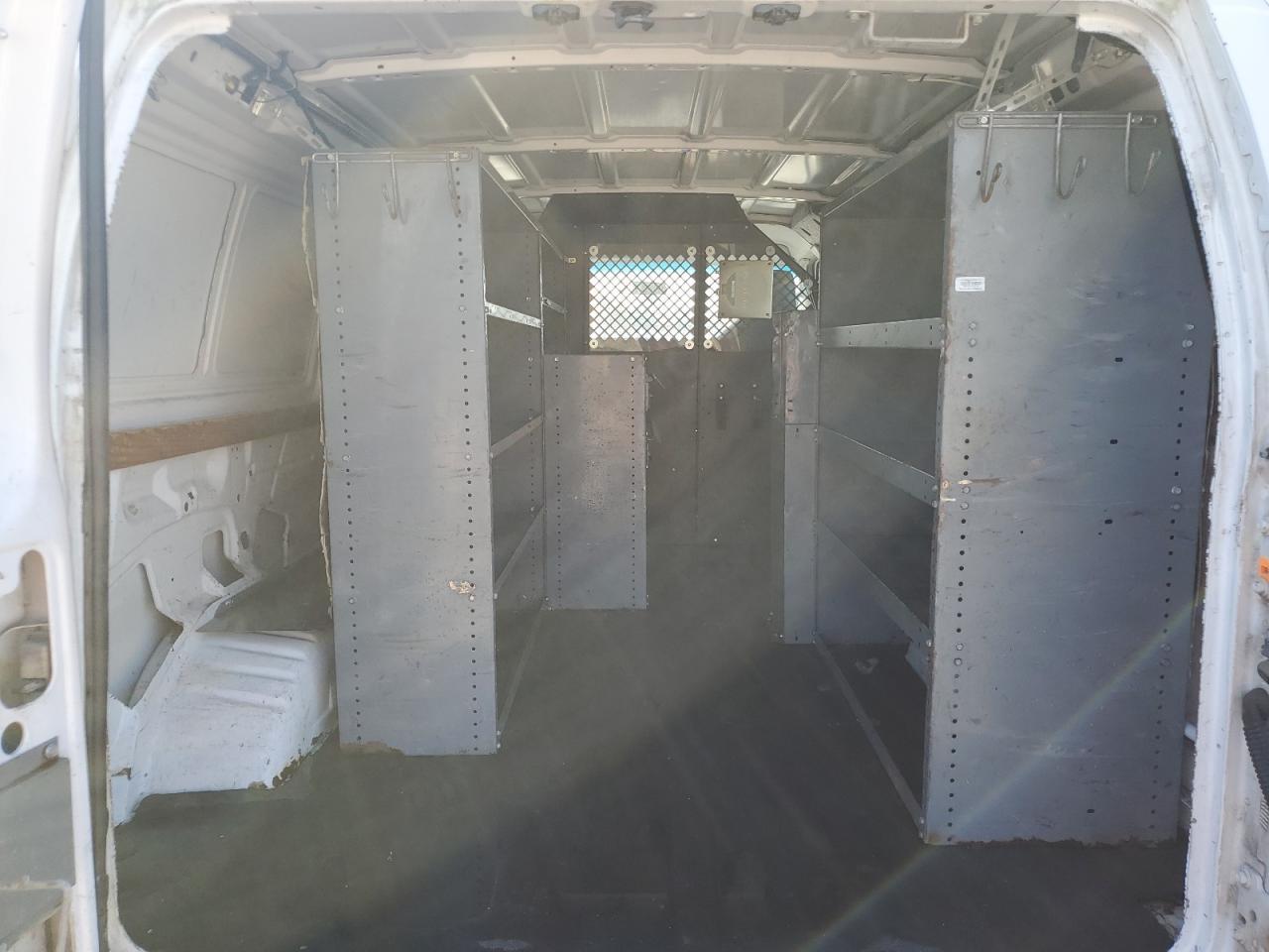 2009 Ford E350 Delivery Van