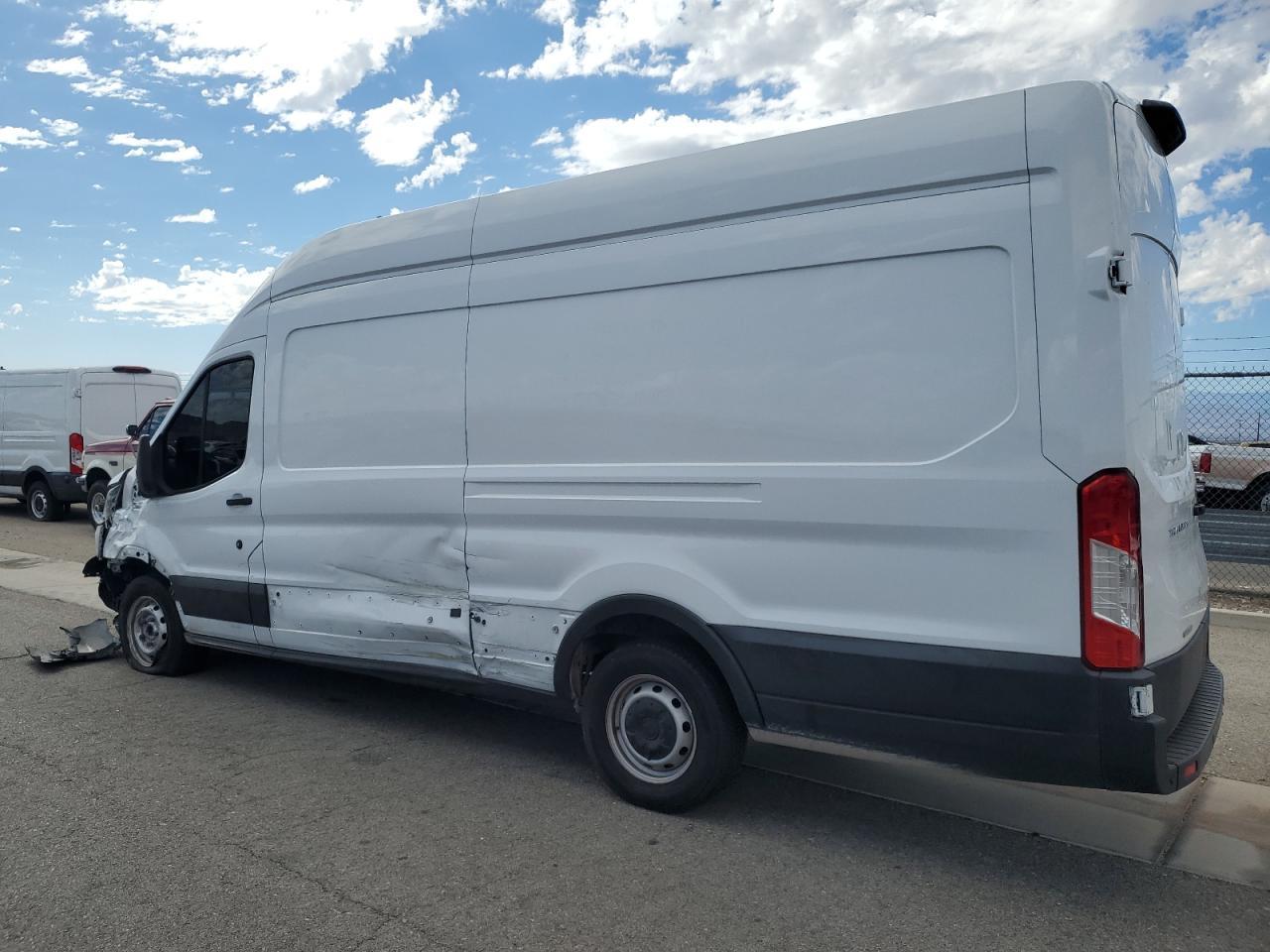 2022 Ford Transit T-250