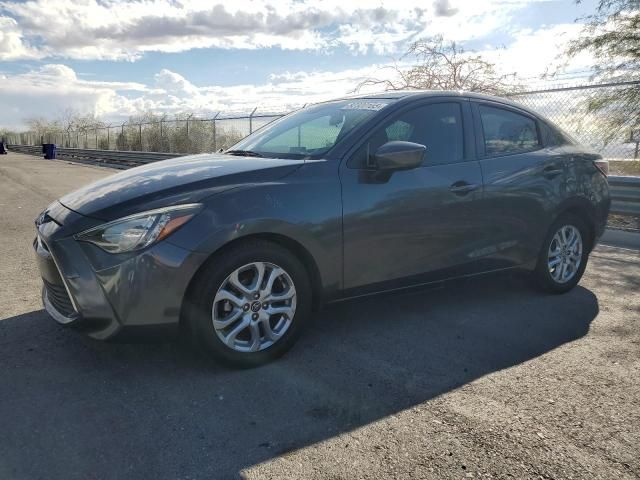 2017 Toyota Yaris IA