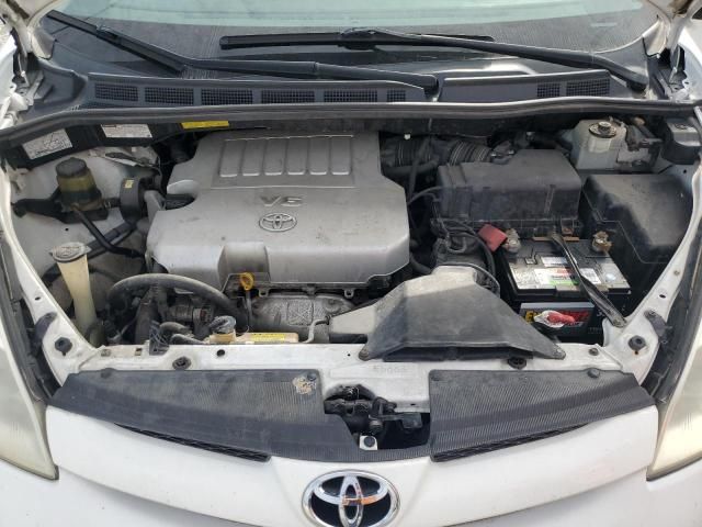 2009 Toyota Sienna CE
