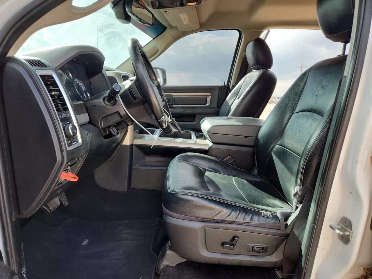 2014 Dodge Ram 1500 slt