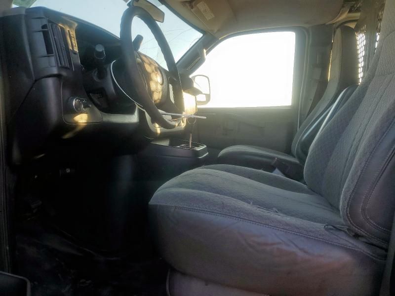 2017 GMC Savana G2500