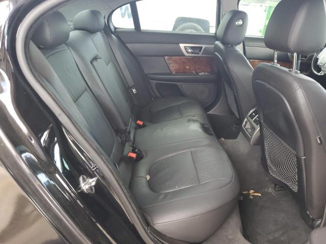 2011 Jaguar XF