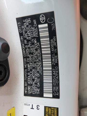 2013 Toyota Prius v Five