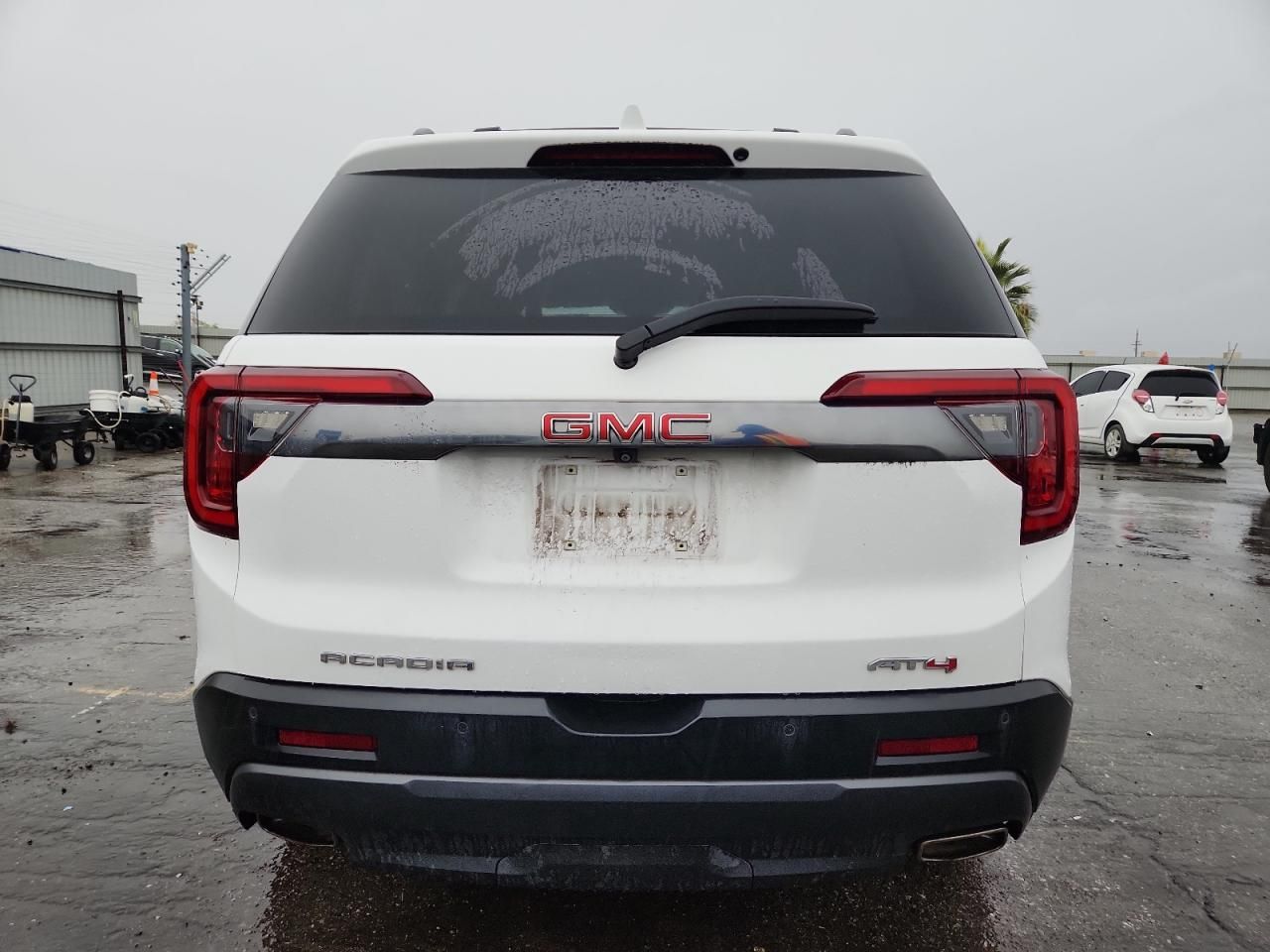 2021 GMC Acadia AT4
