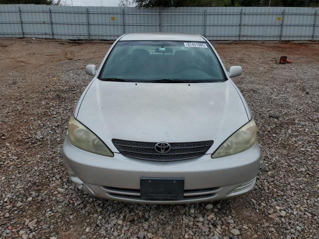 2004 Toyota Camry le