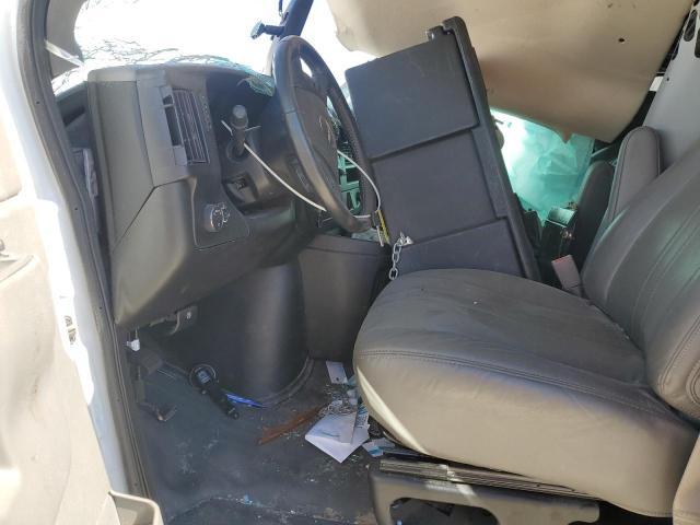 2023 GMC Savana 2500 Utility / Service van