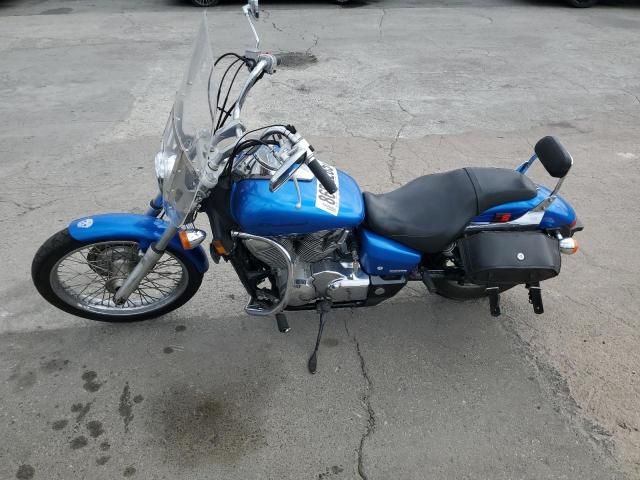 2007 Honda VT750 C2