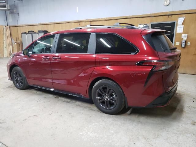 2025 Toyota Sienna XSE