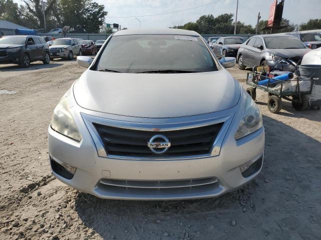 2015 Niss Altima 2.5 s