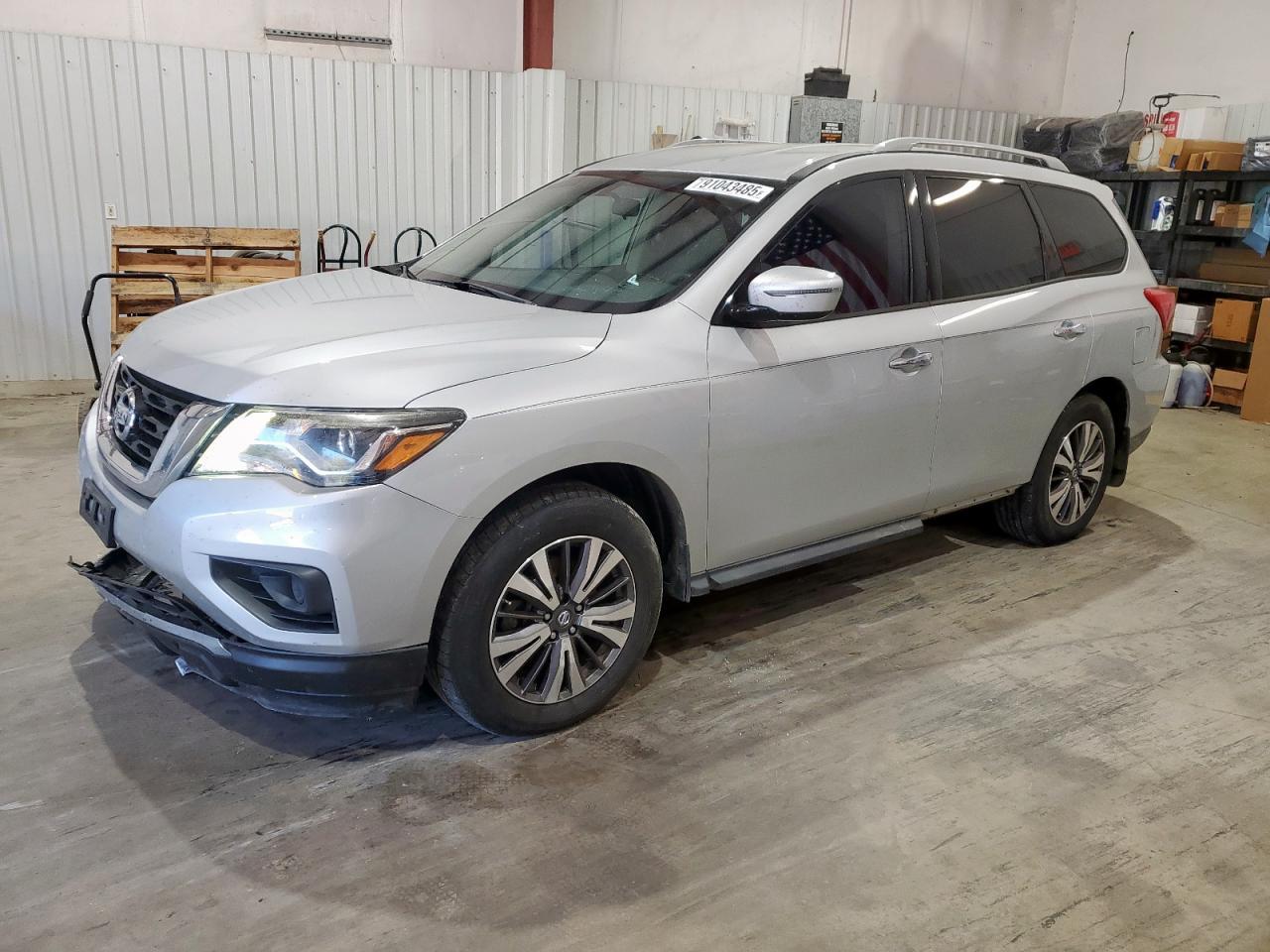 2017 Nissan Pathfinder s