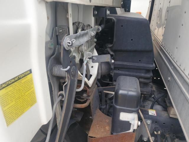 2017 Isuzu NQR-BOX Truck