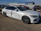 2020 Volvo S90 T6 Momentum