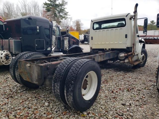 2011 Freightliner M2 106 MED