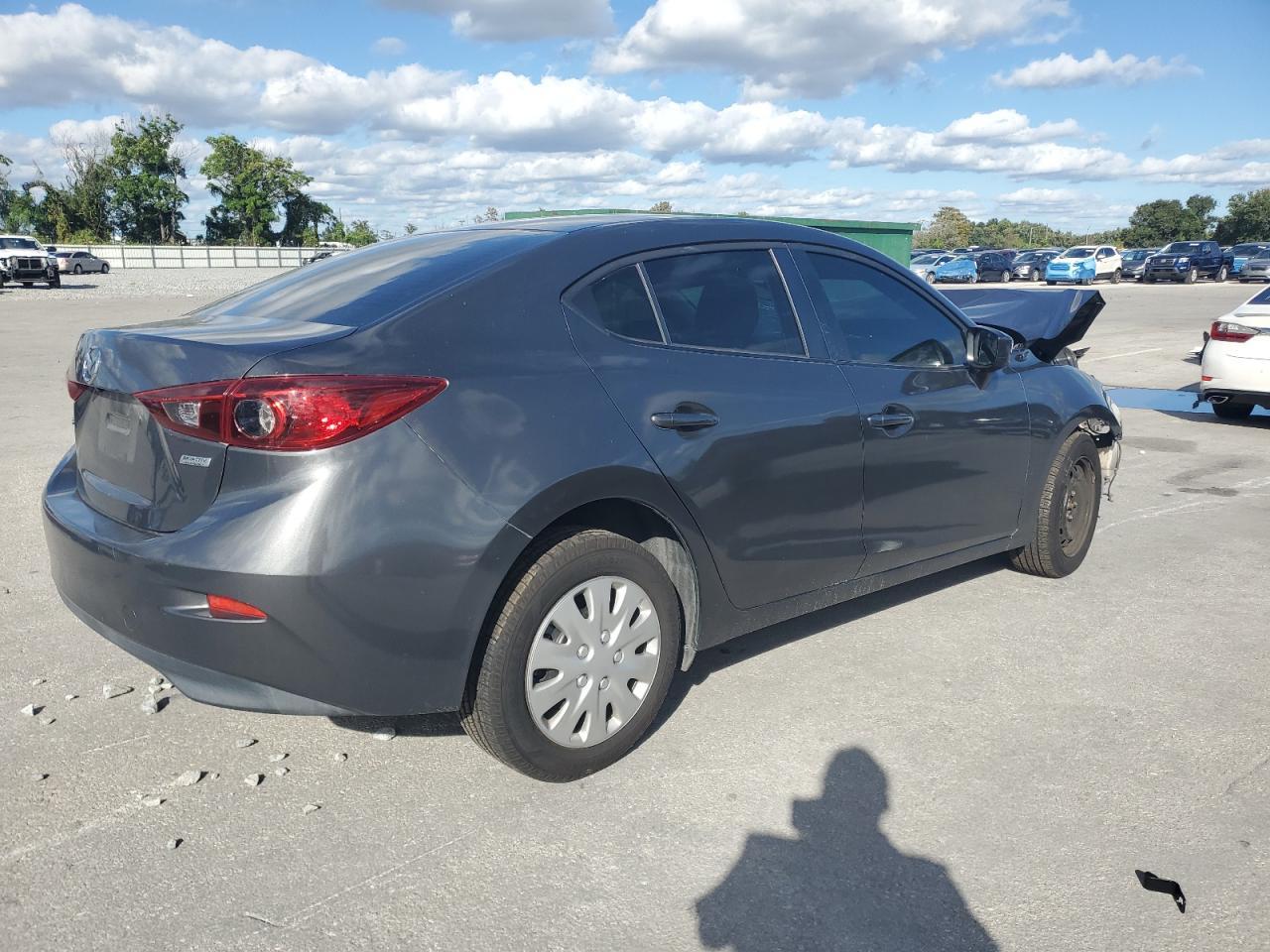 2018 Mazda 3 Sport