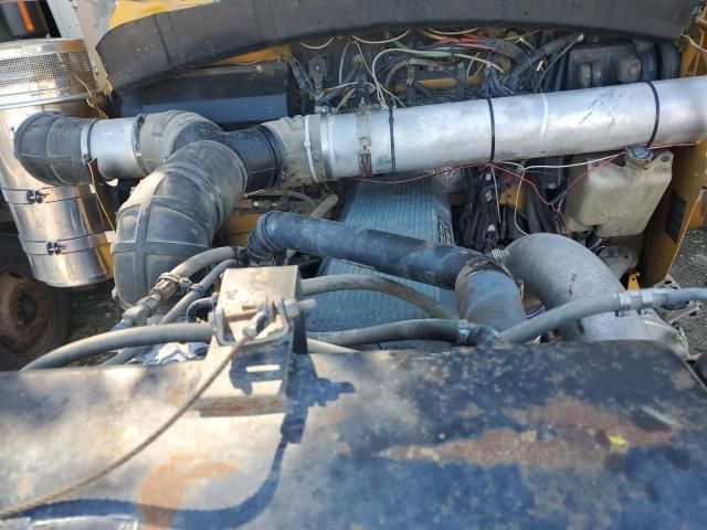 2002 Kenworth Construct-dump Truck