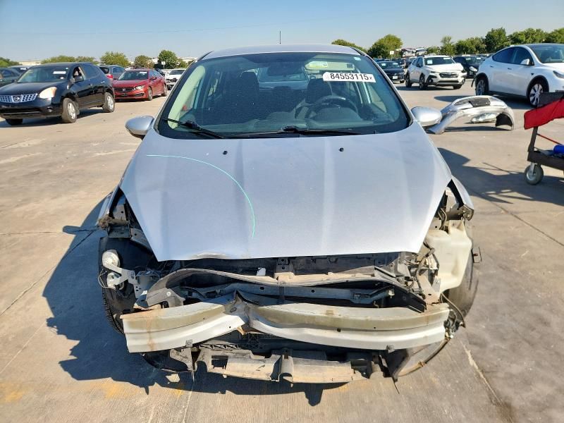 2015 Ford Fiesta SE