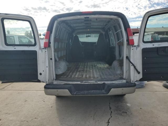 2017 GMC Savana G2500