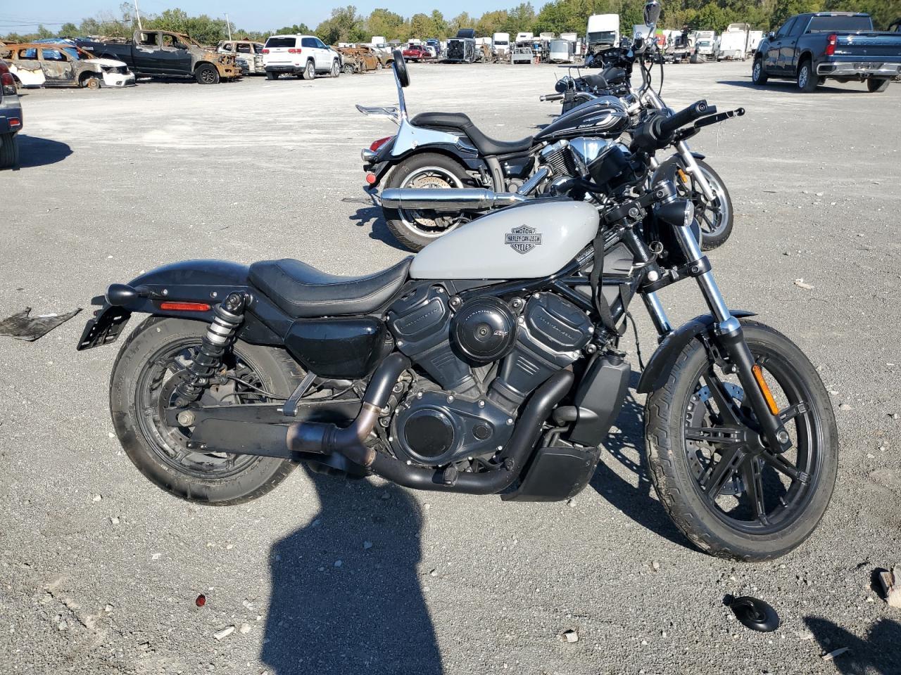 2025 Harley-Davidson RH975