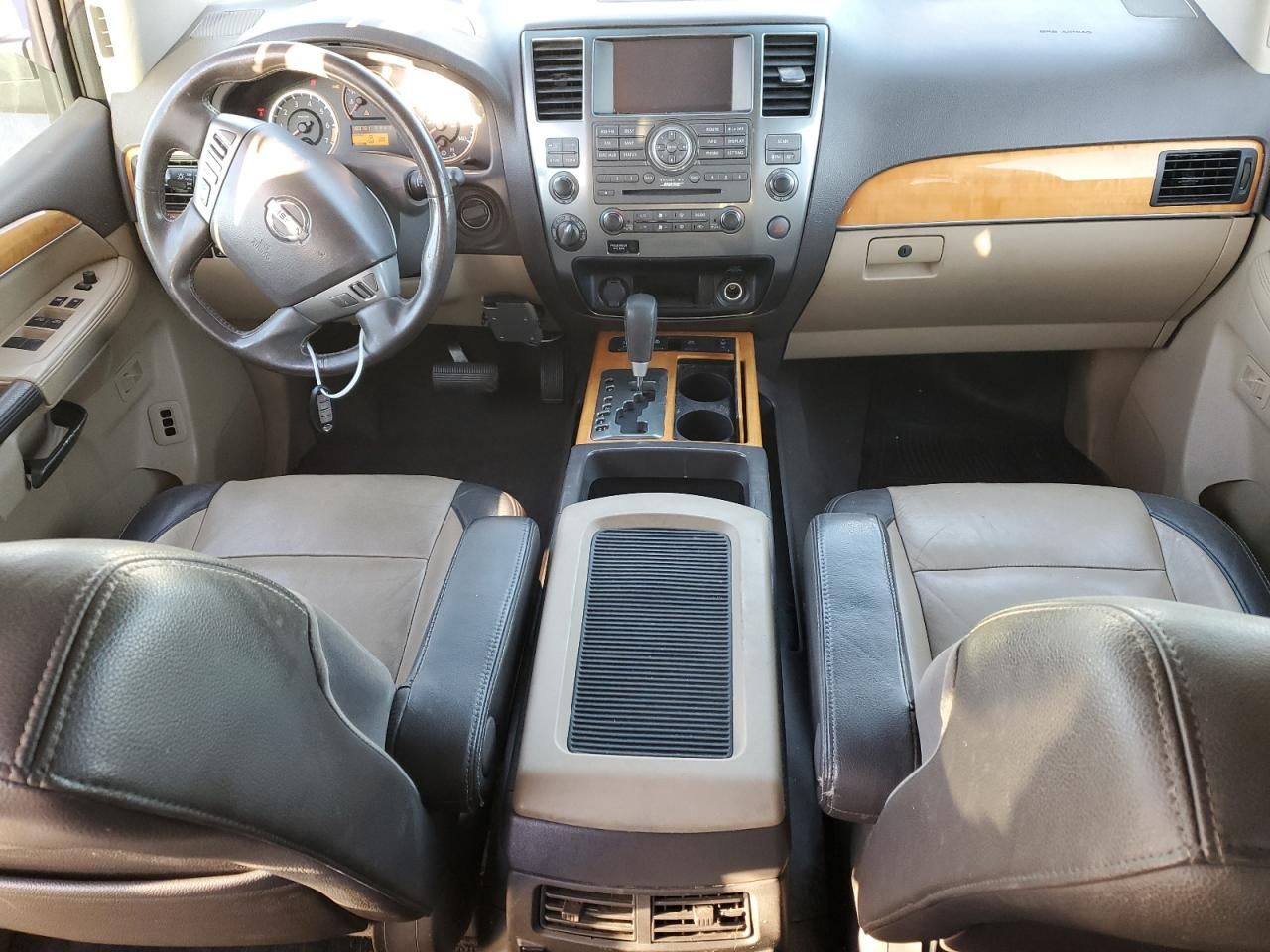 2014 Nissan Armada Platinum