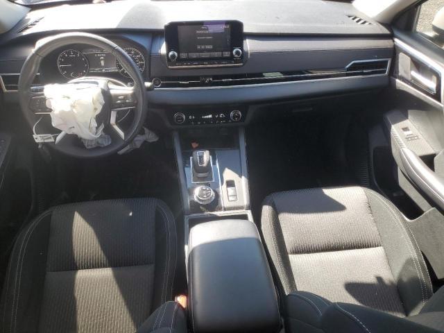2023 Mitsubishi Outlander es