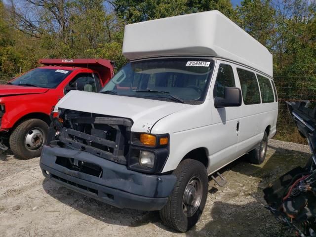 2013 Ford Econoline E350 Super Duty Van