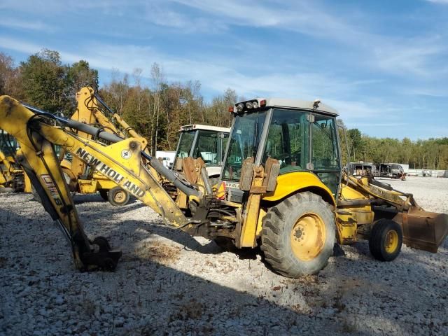 2007 New Holland Tractor