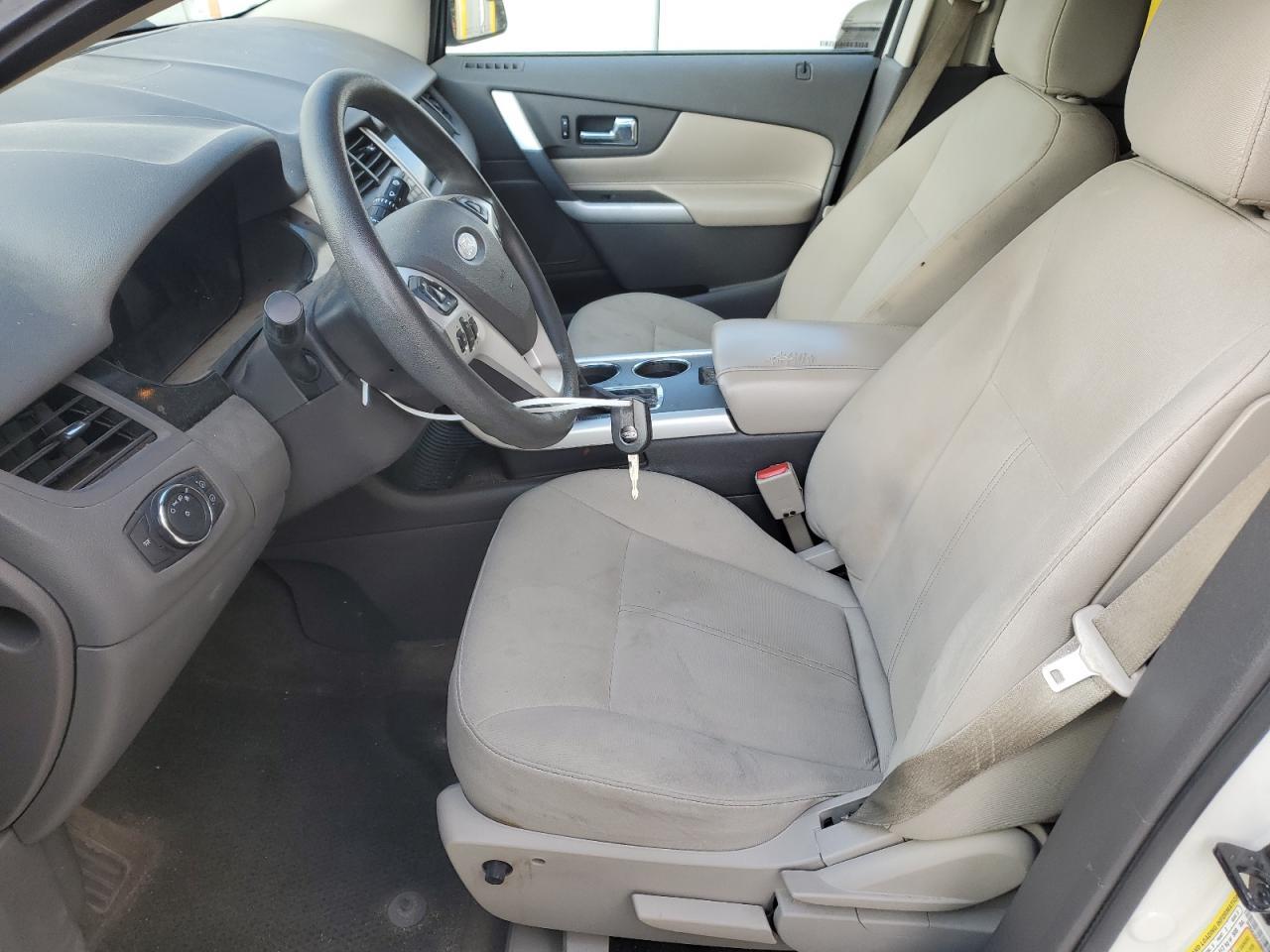 2013 Ford Edge se
