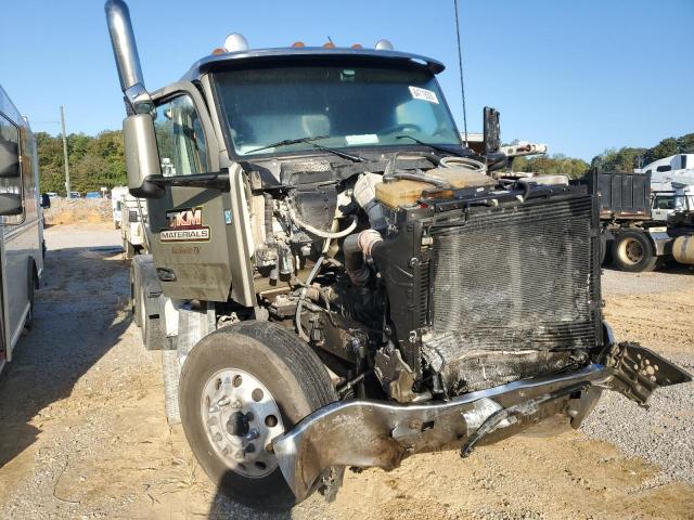 2023 Peterbilt 567 Semi Truck