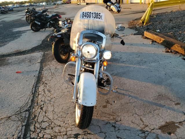 2017 Harley-Davidson Flstn Softail Deluxe