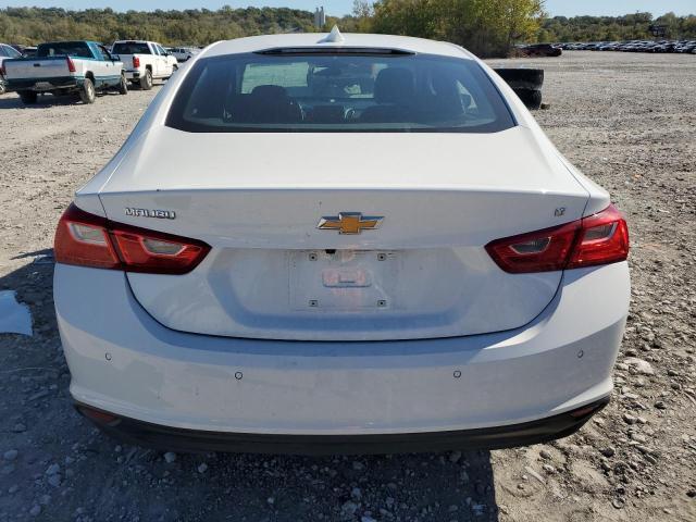 2024 Chev Rolet Malibu lt