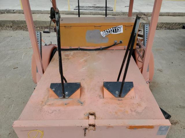 2005 Arrow 2005 Team Fenex TMABVA-15 Arrow Board Trailer